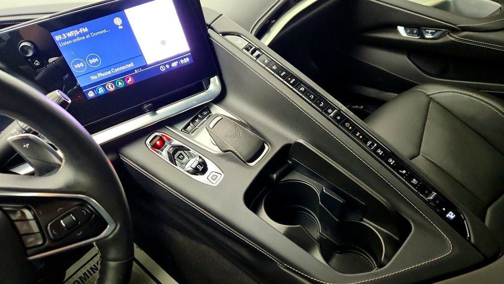 Used 2023 Chevrolet Corvette Stingray Preferred Conv w/ Z51 Performance Package RWD image 16