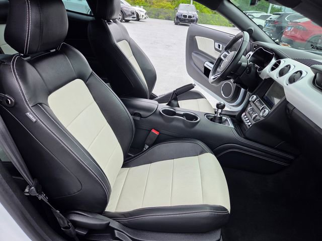 Used 2022 Ford Mustang GT Premium image 24
