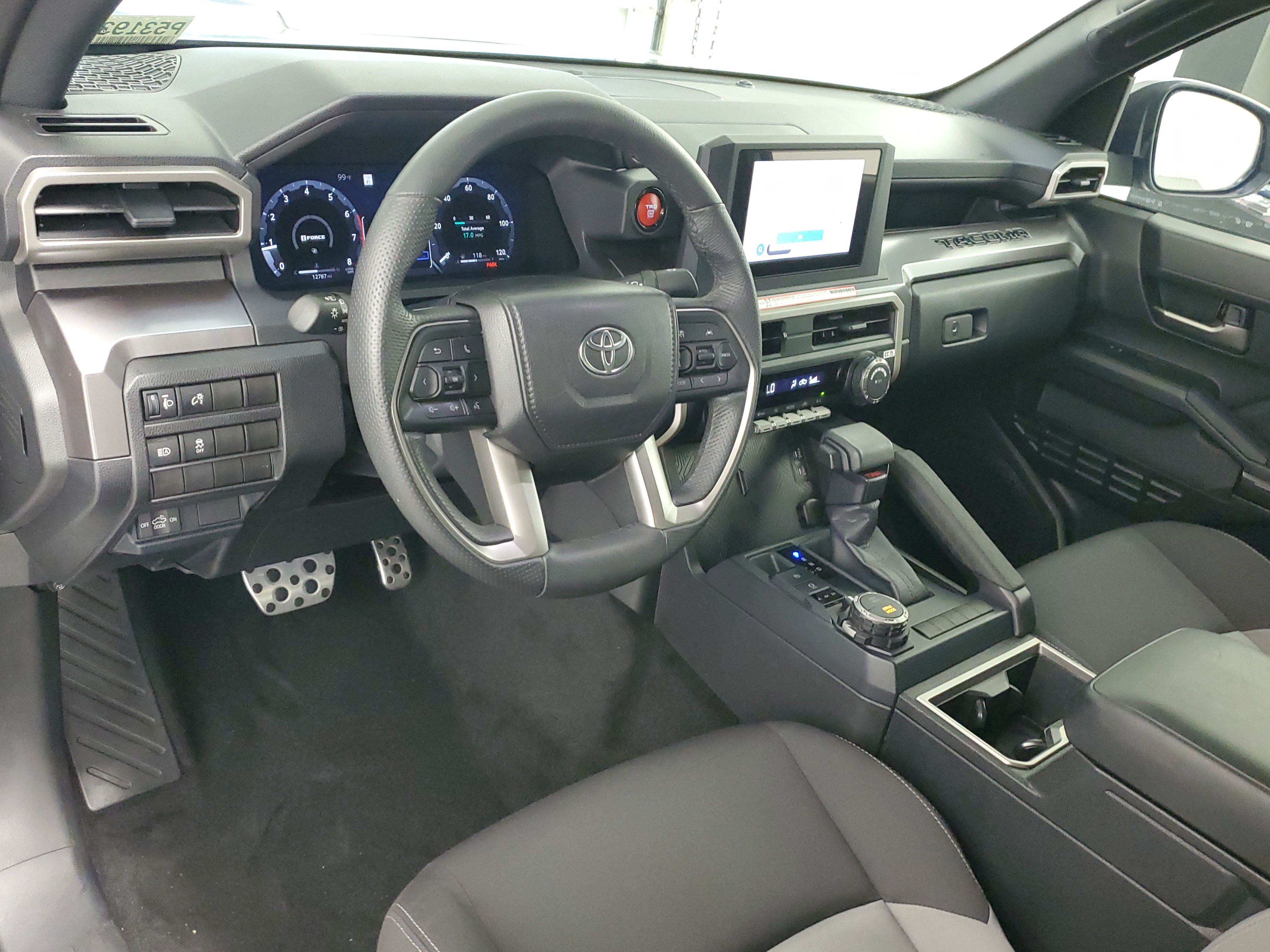 Certified 2025 Toyota Tacoma TRD Sport AWD/4WD image 18