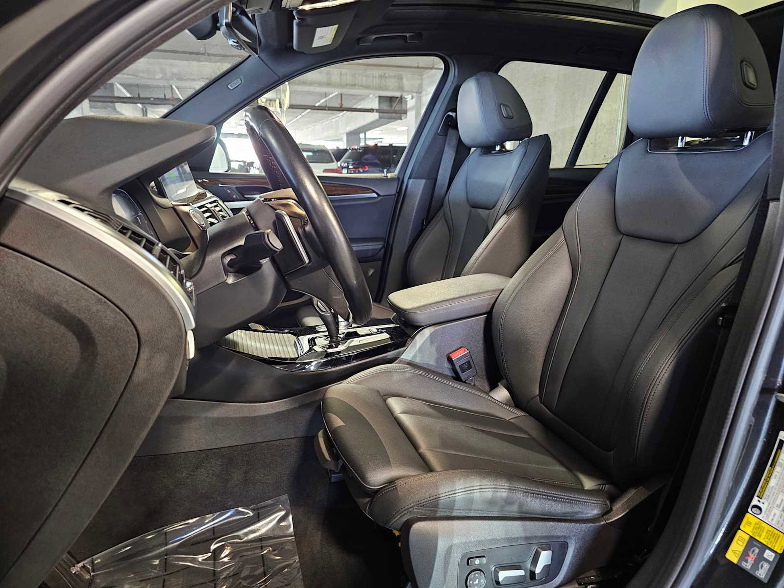 Used 2021 BMW X3 xDrive30e w/ Premium Package image 32