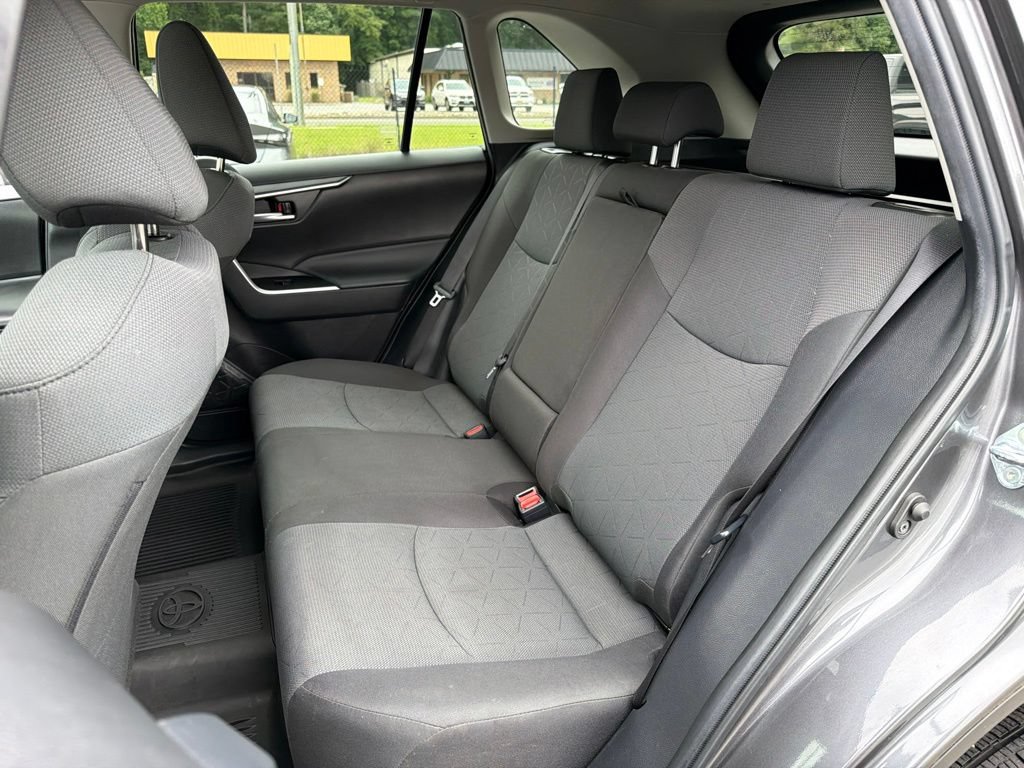 Used 2024 Toyota RAV4 XLE w/ Convenience Package AWD/4WD image 20