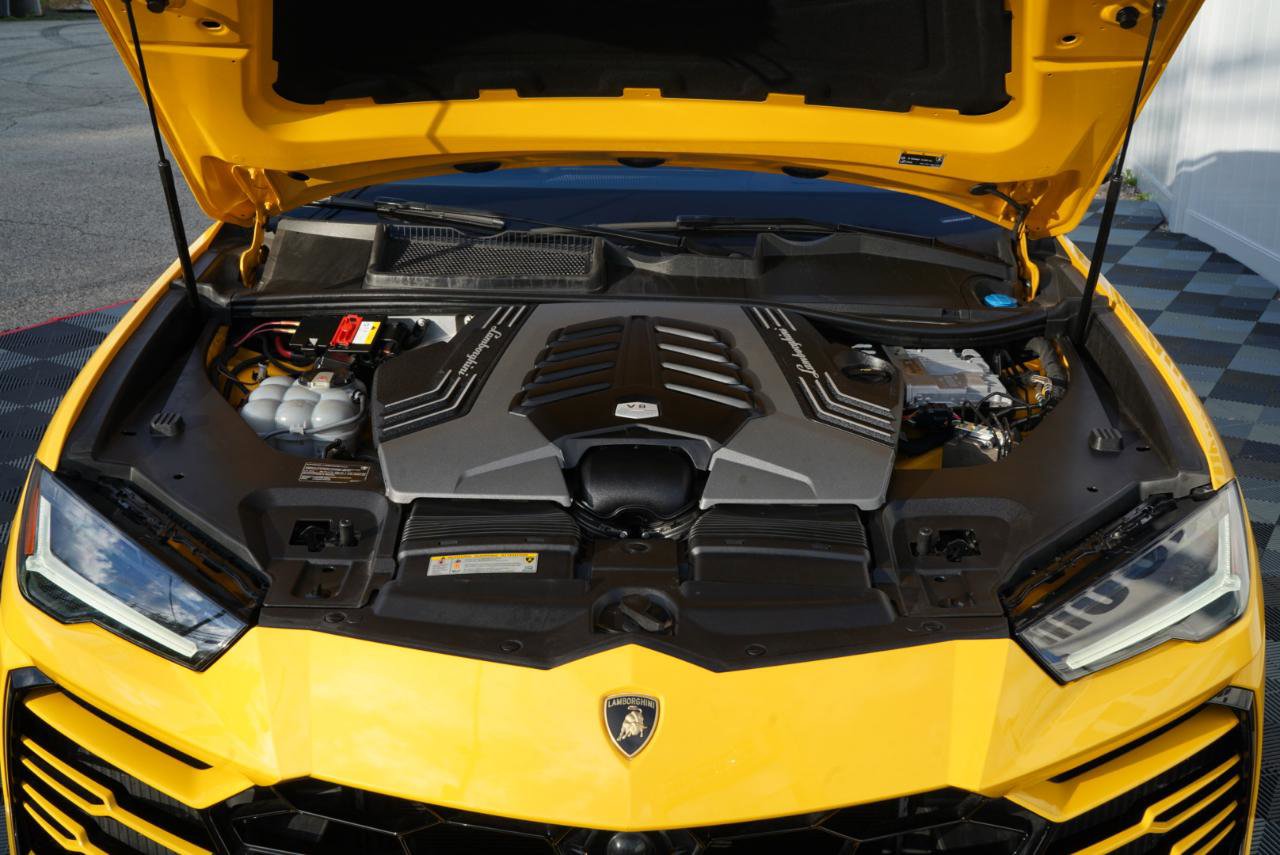 Used 2020 Lamborghini Urus AWD/4WD image 79