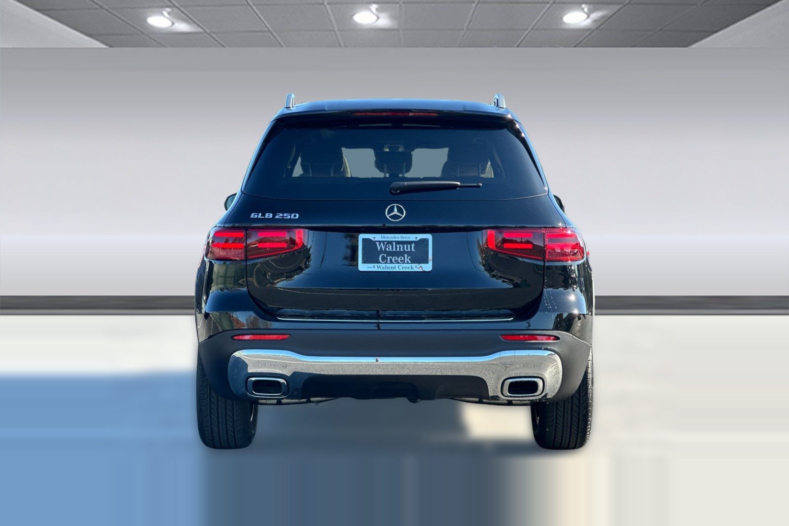 New 2026 Mercedes-Benz GLB 250 image 10