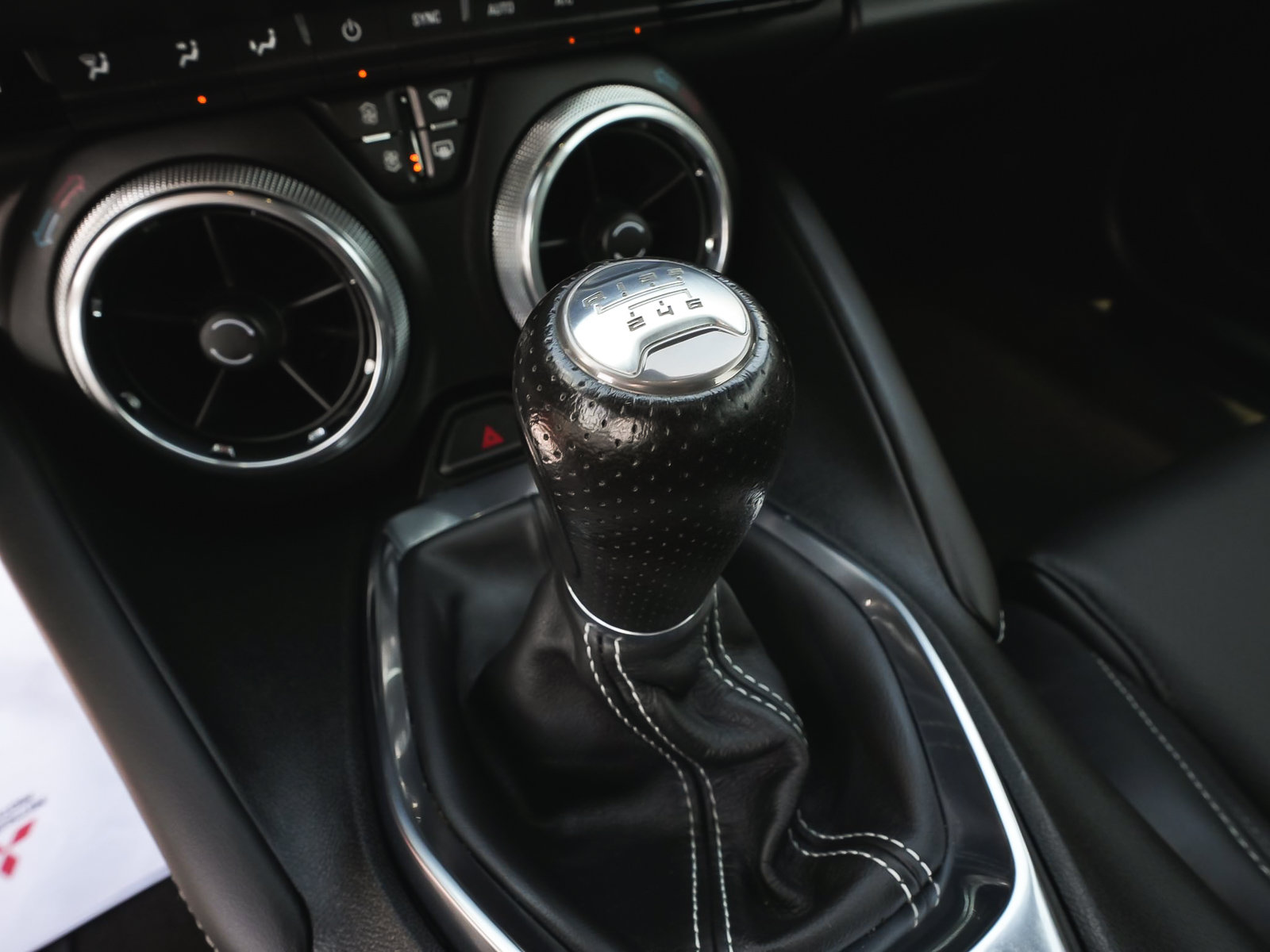 Used 2024 Chevrolet Camaro LT RWD image 26