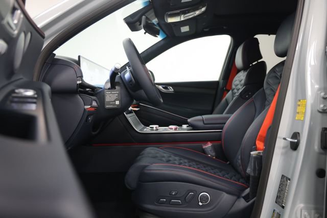 New 2026 Genesis GV80 3.5T AWD/4WD image 18