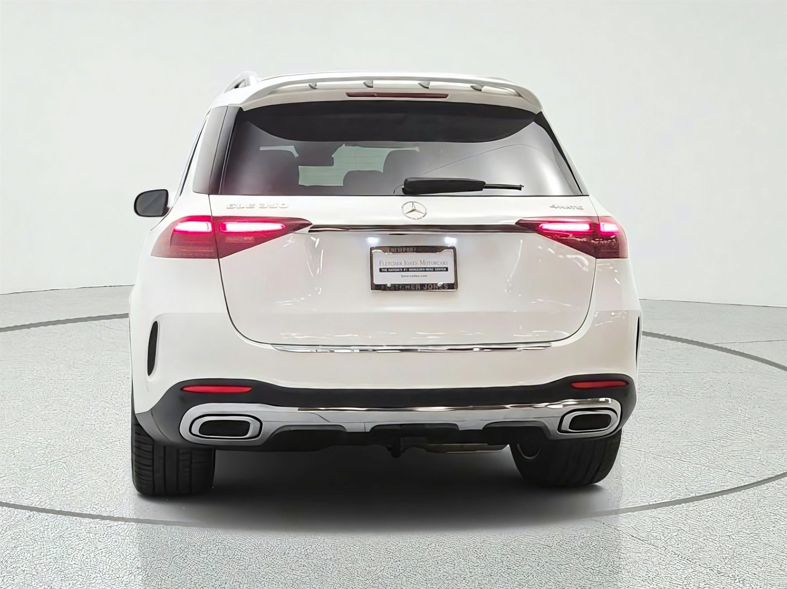 Used 2024 Mercedes-Benz GLE 350 4MATIC image 6