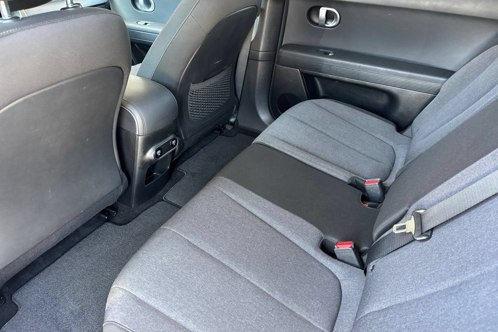 Used 2024 Hyundai Ioniq 5 SEL RWD image 13