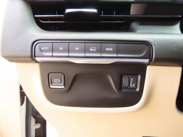 Used 2023 Cadillac Escalade ESV Premium Luxury image 26