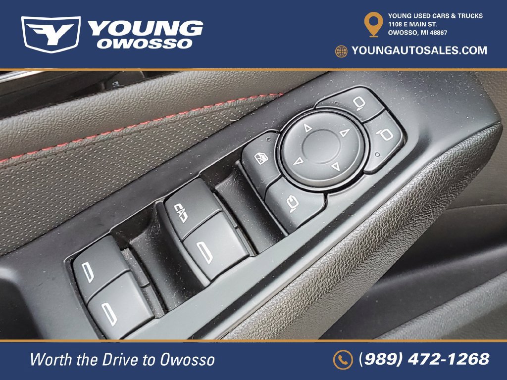Used 2023 Chevrolet Traverse RS w/ LPO, Floor Liner Package AWD/4WD image 27