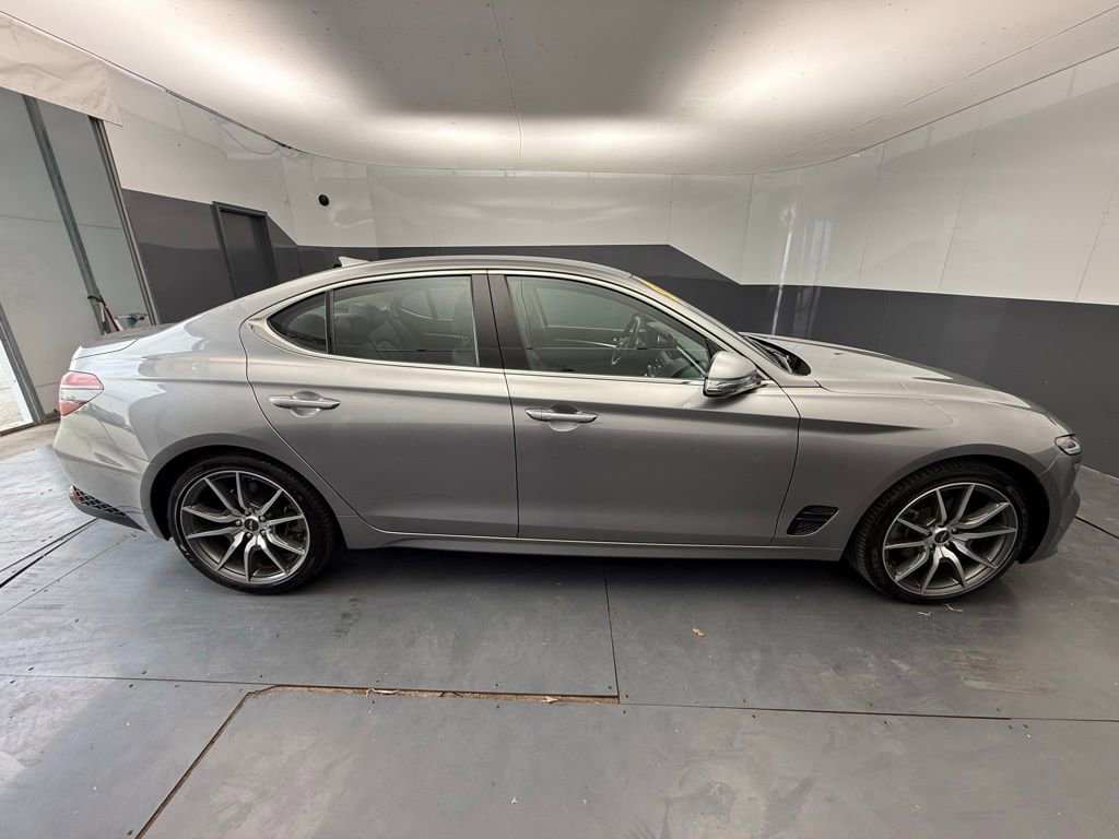 Used 2023 Genesis G70 2.0T AWD/4WD image 12