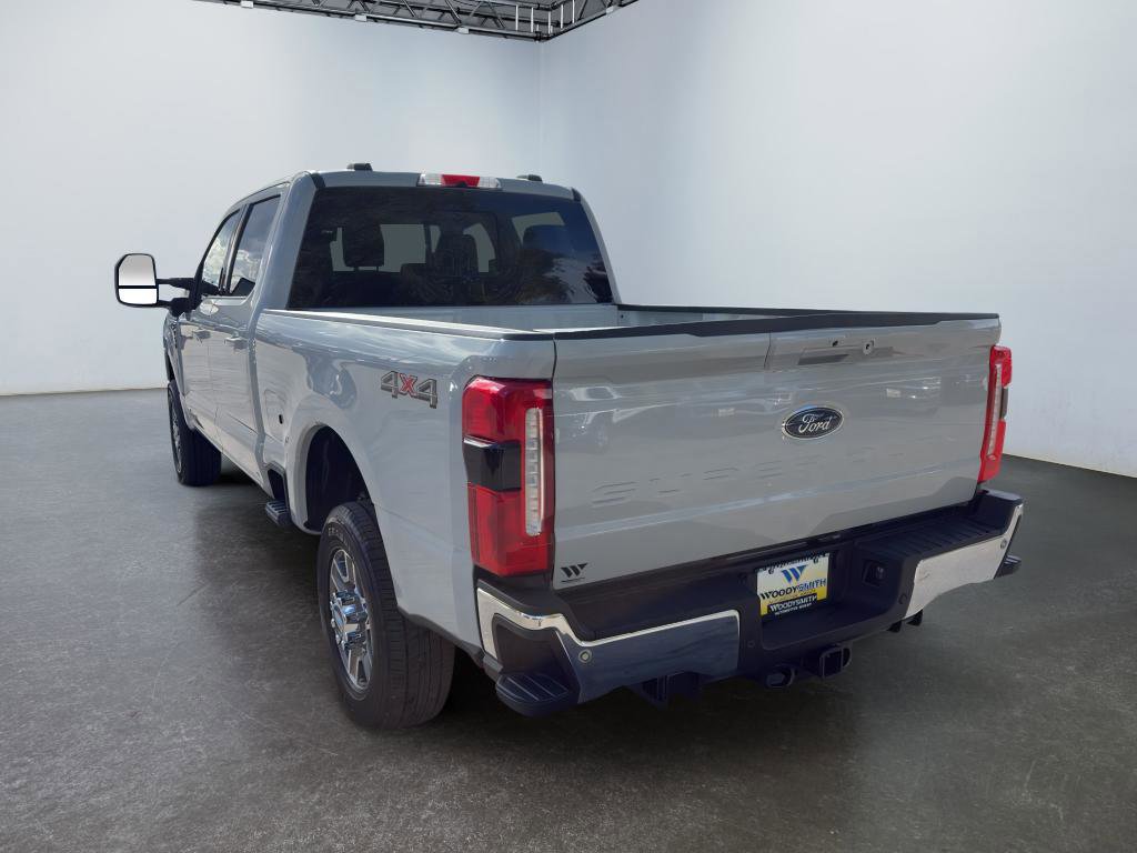New 2026 Ford F350 Lariat image 3