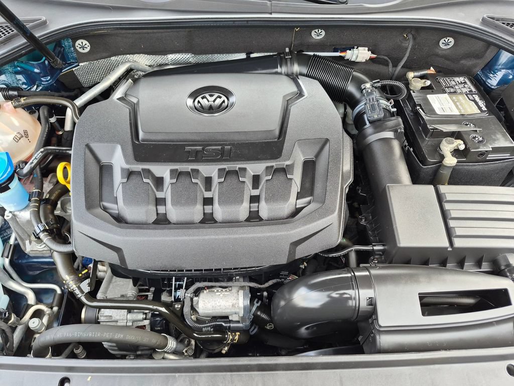 Used 2018 Volkswagen Passat 2.0T SE FWD image 28