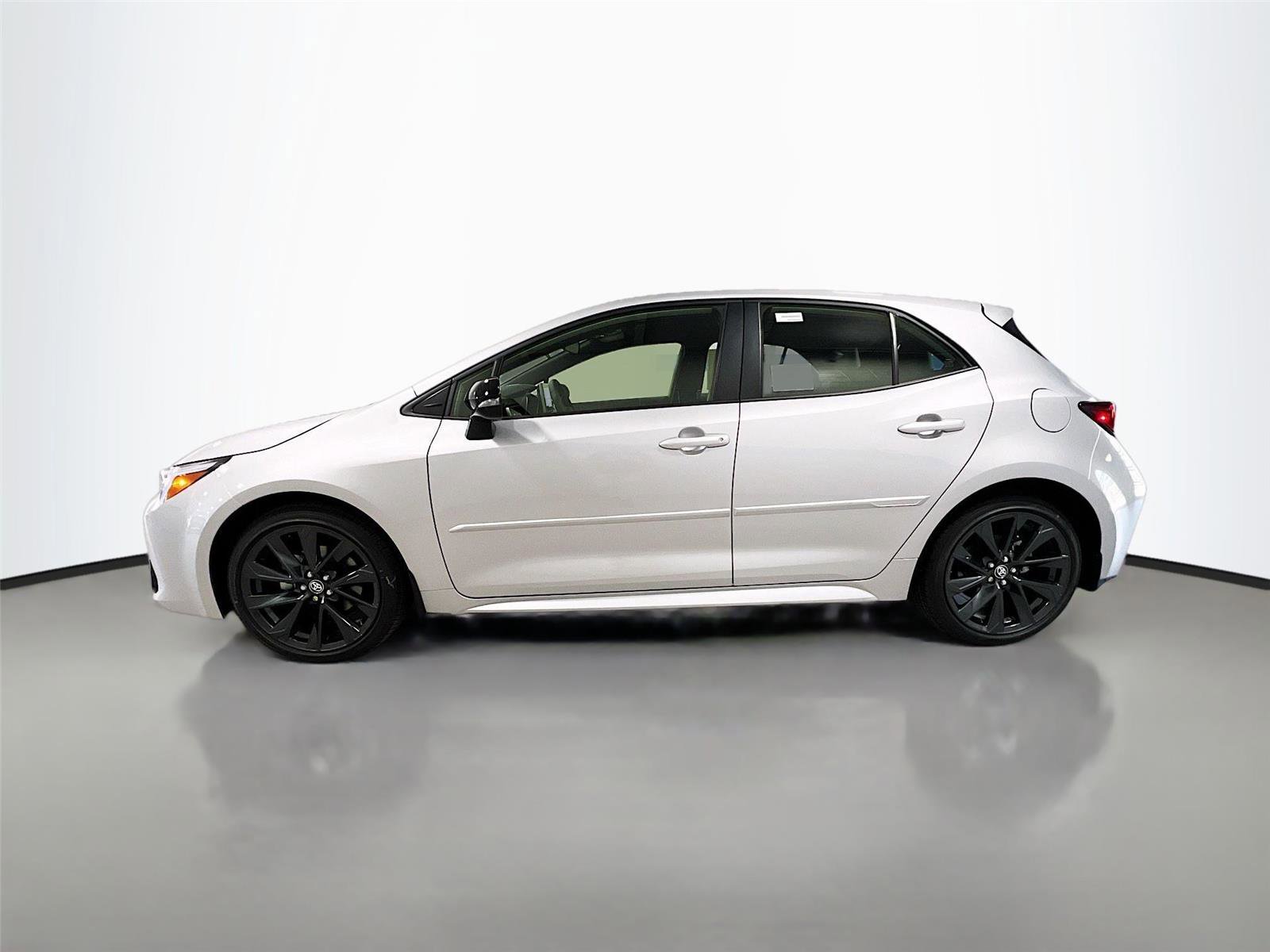 New 2026 Toyota Corolla XSE image 3