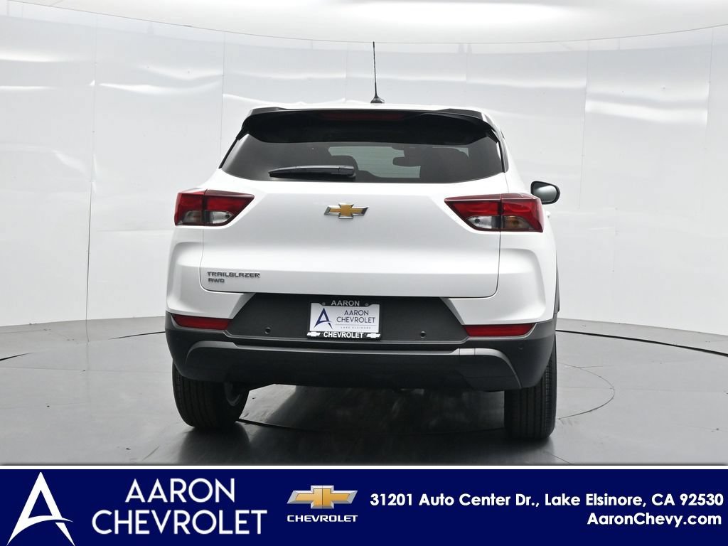 New 2026 Chevrolet TrailBlazer LS w/ LPO, Blackout Package AWD/4WD image 41