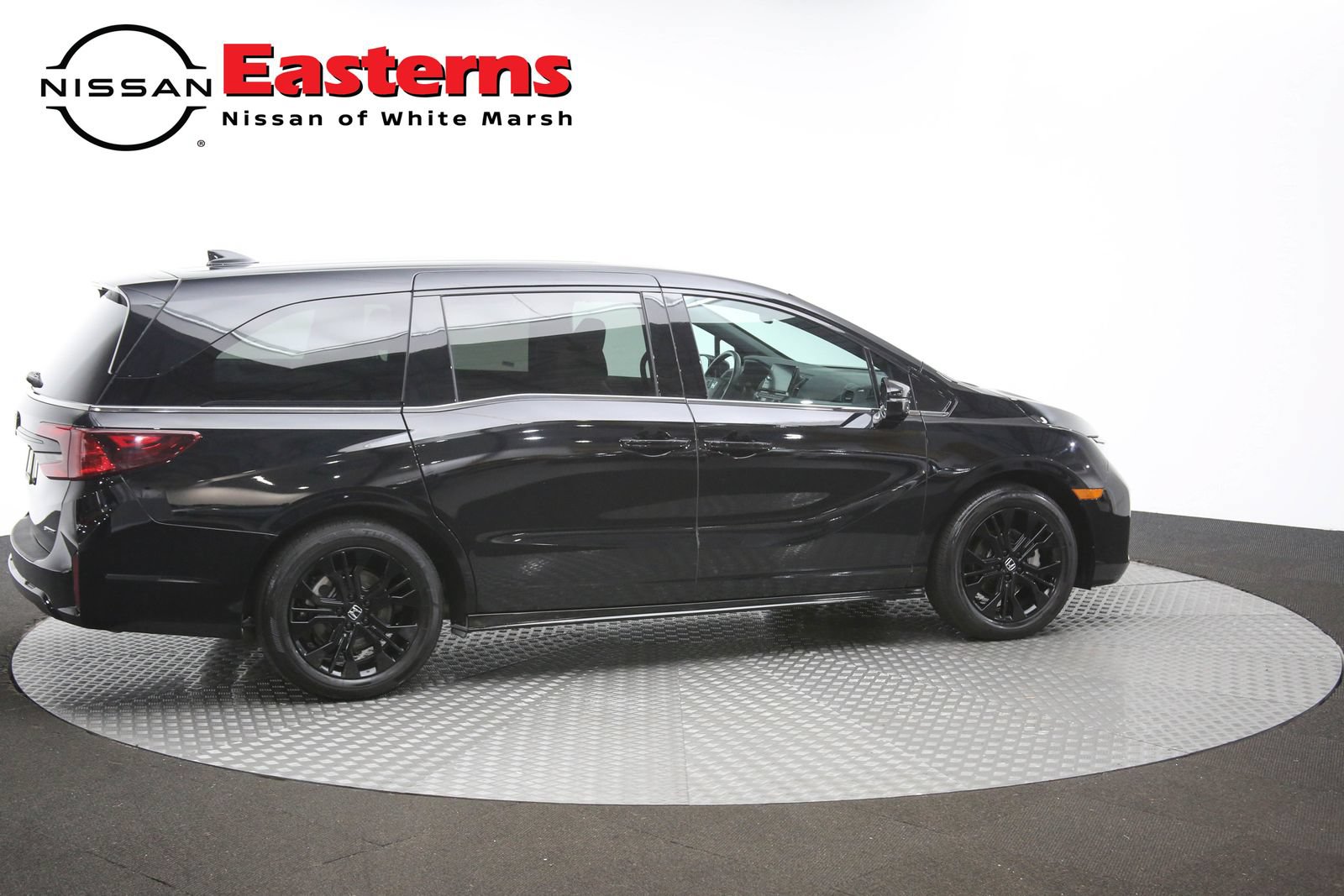 Used 2025 Honda Odyssey Sport-L image 44