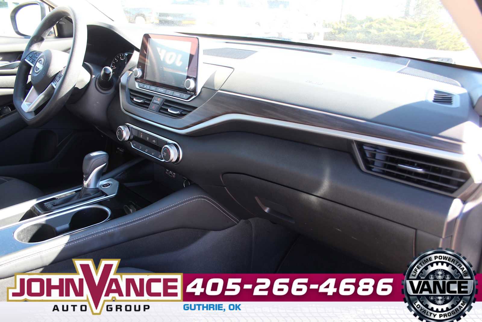 Used 2023 Nissan Altima 2.5 SV image 13