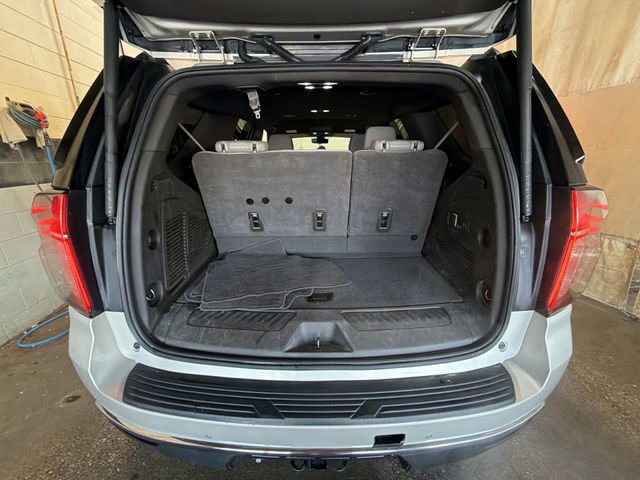 Used 2022 Chevrolet Tahoe LT w/ Luxury Package image 25