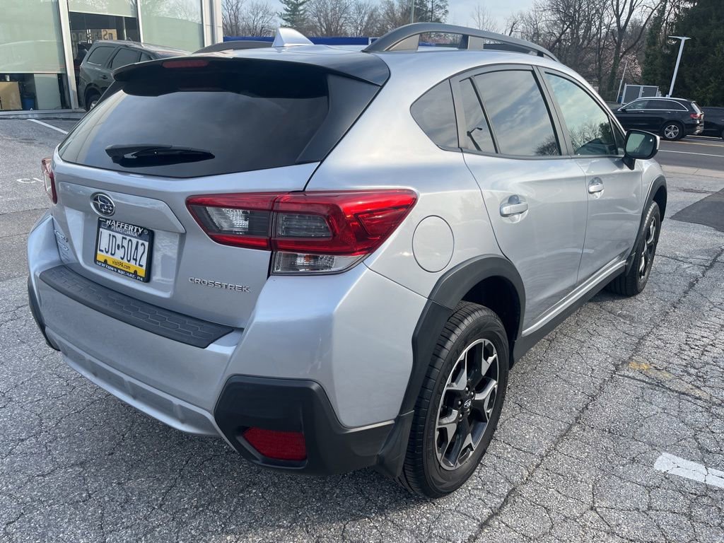 Used 2020 Subaru Crosstrek 2.0i Premium w/ Moonroof Package 2 image 4