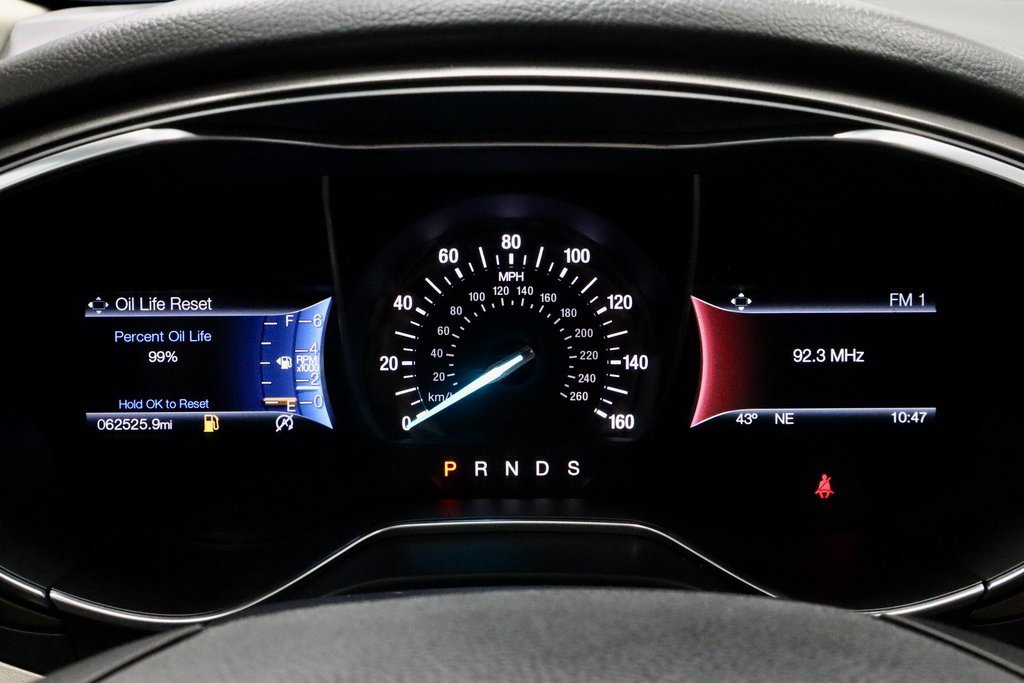 Certified 2017 Ford Fusion SE w/ Fusion SE Technology Package image 26