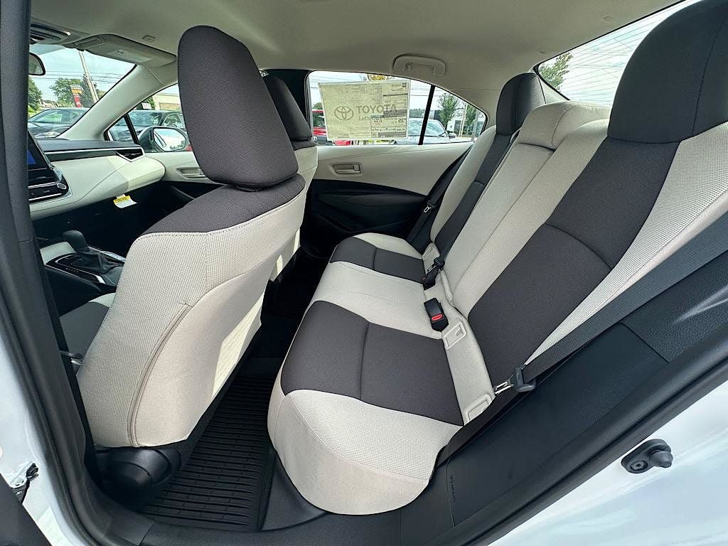 New 2026 Toyota Corolla LE w/ LE Premium Package FWD image 12