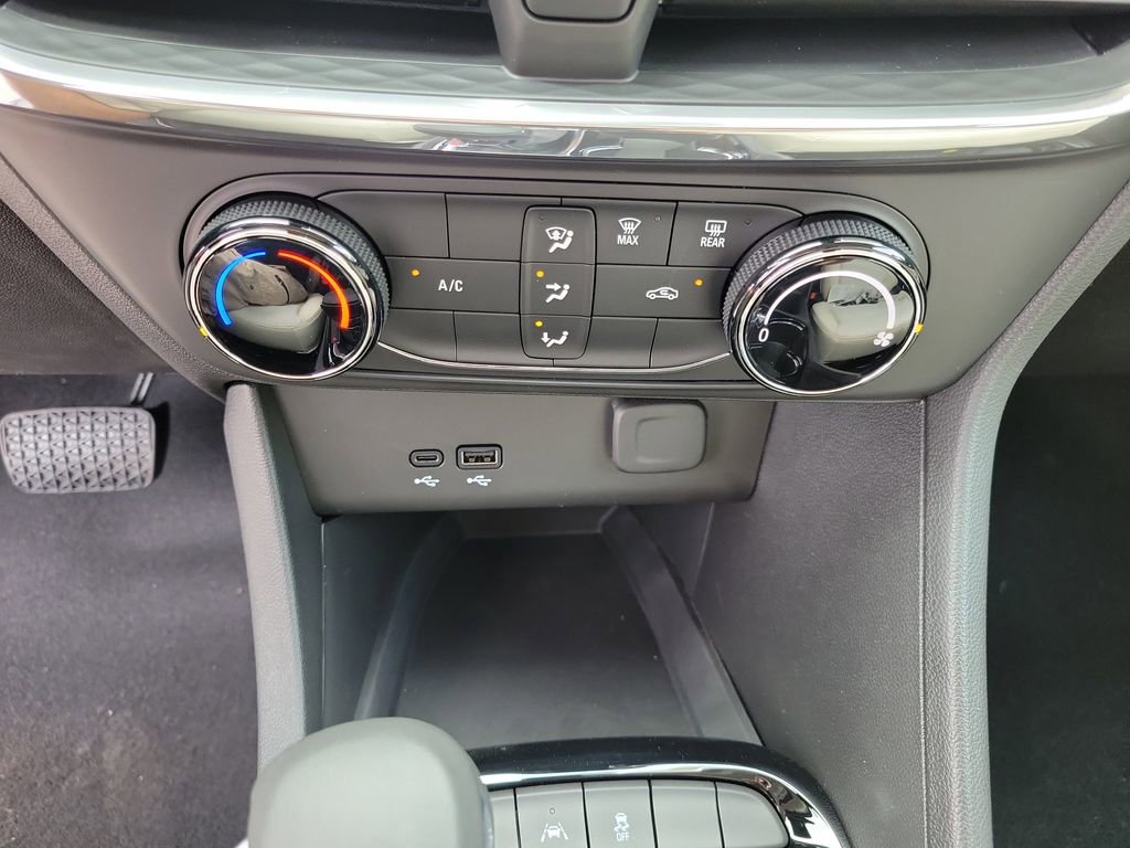 New 2026 Buick Encore GX Preferred image 31