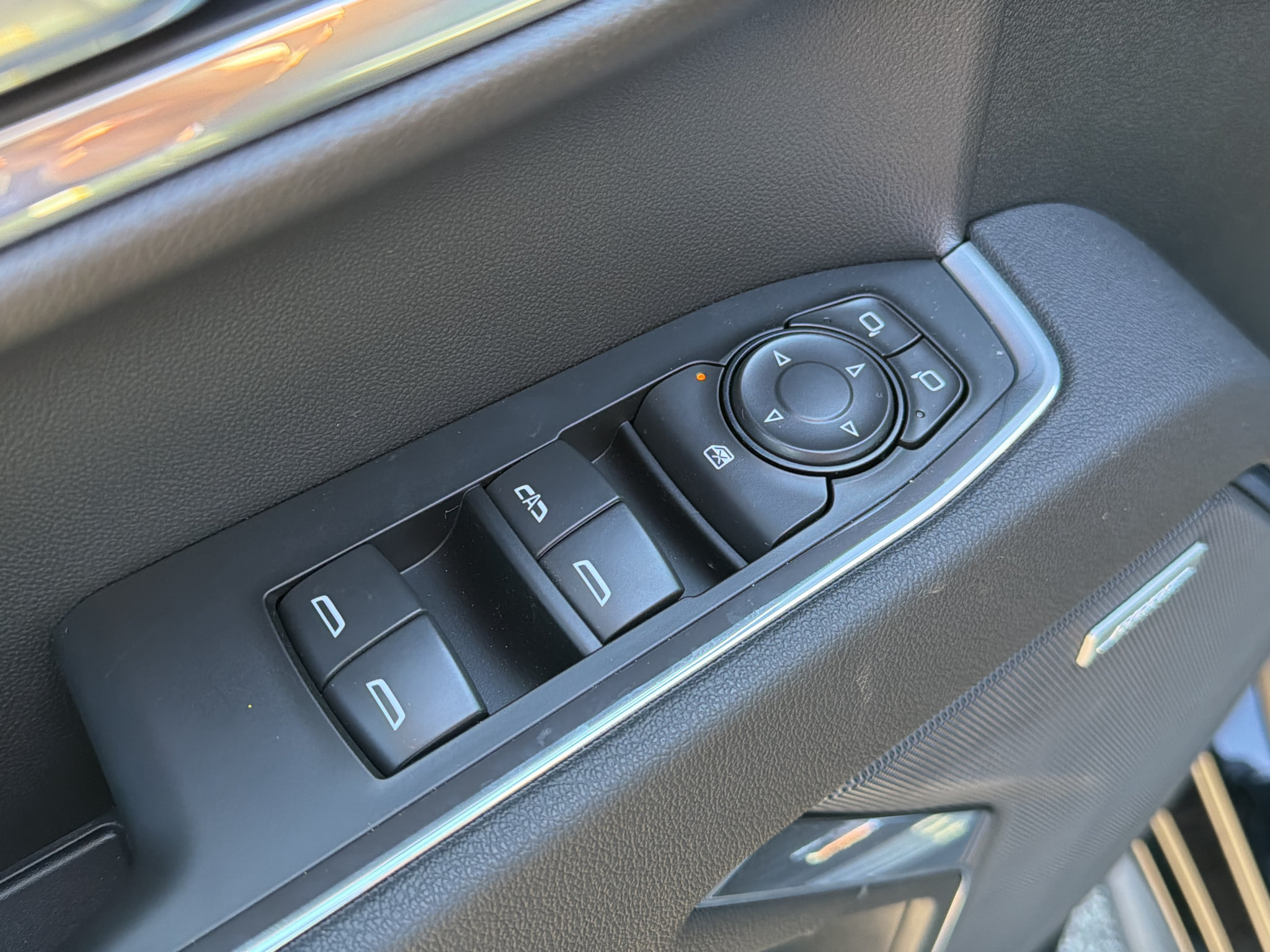 New 2026 Chevrolet Silverado 1500 LT Trail Boss w/ LT Trail Boss Premium Package AWD/4WD image 12