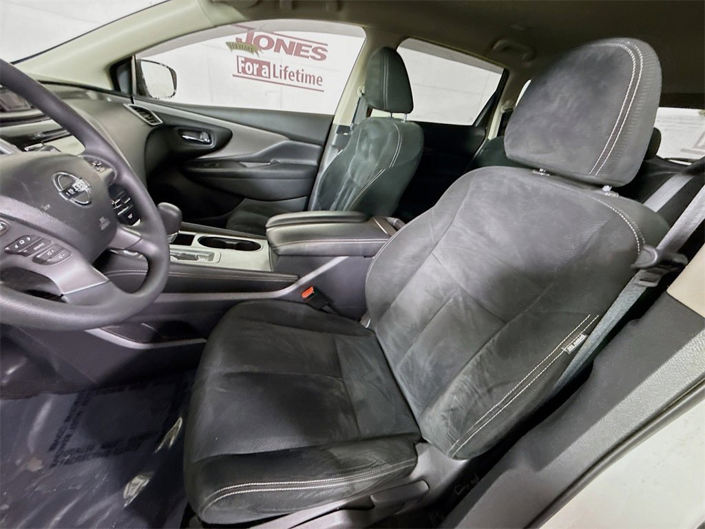 Used 2020 Nissan Murano S image 23