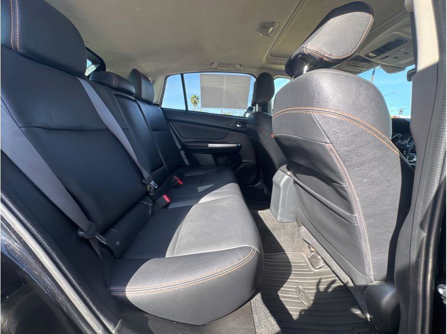 Used 2017 Subaru Crosstrek 2.0i Limited image 12