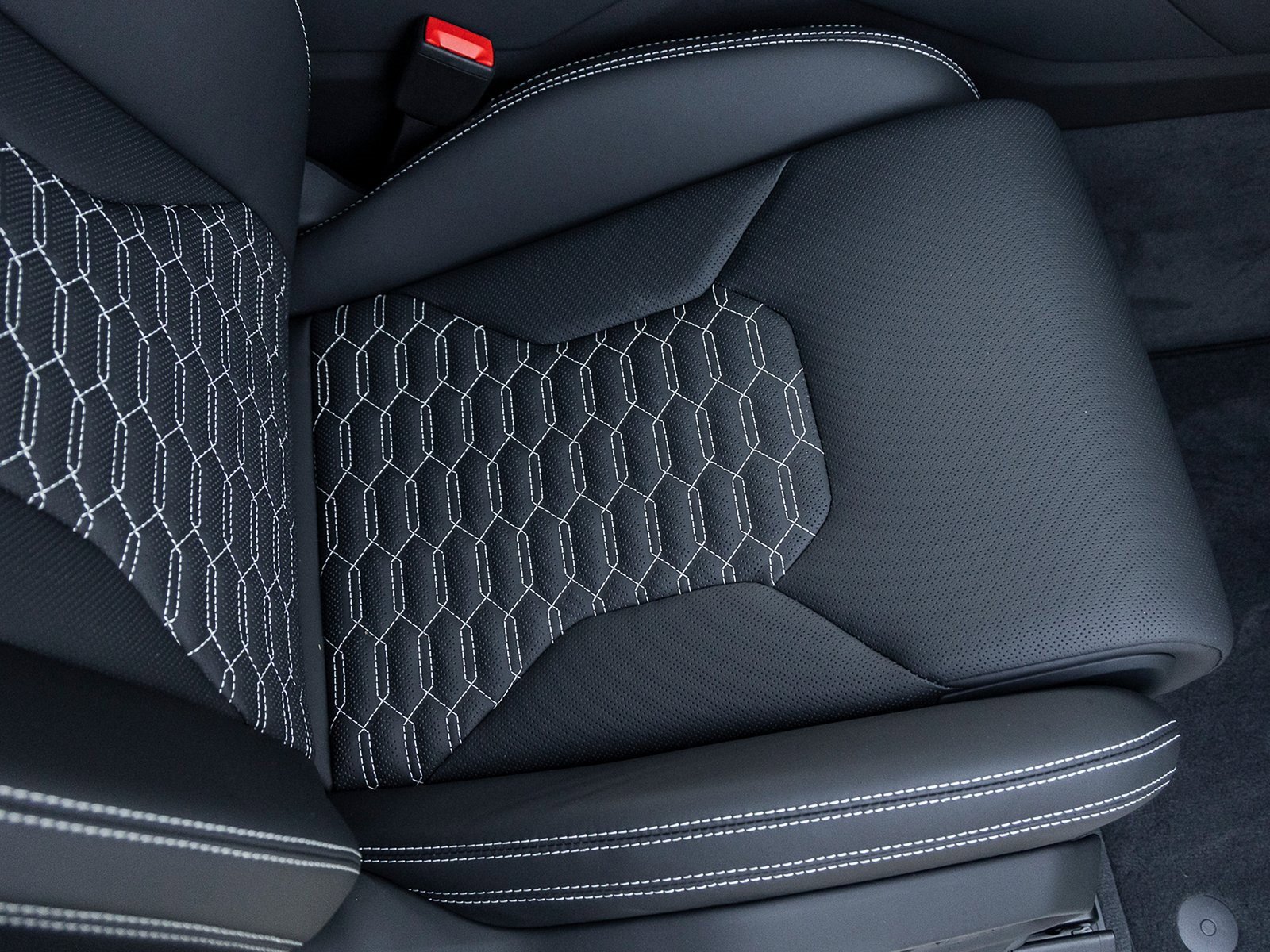 Used 2024 Lamborghini Urus S image 45