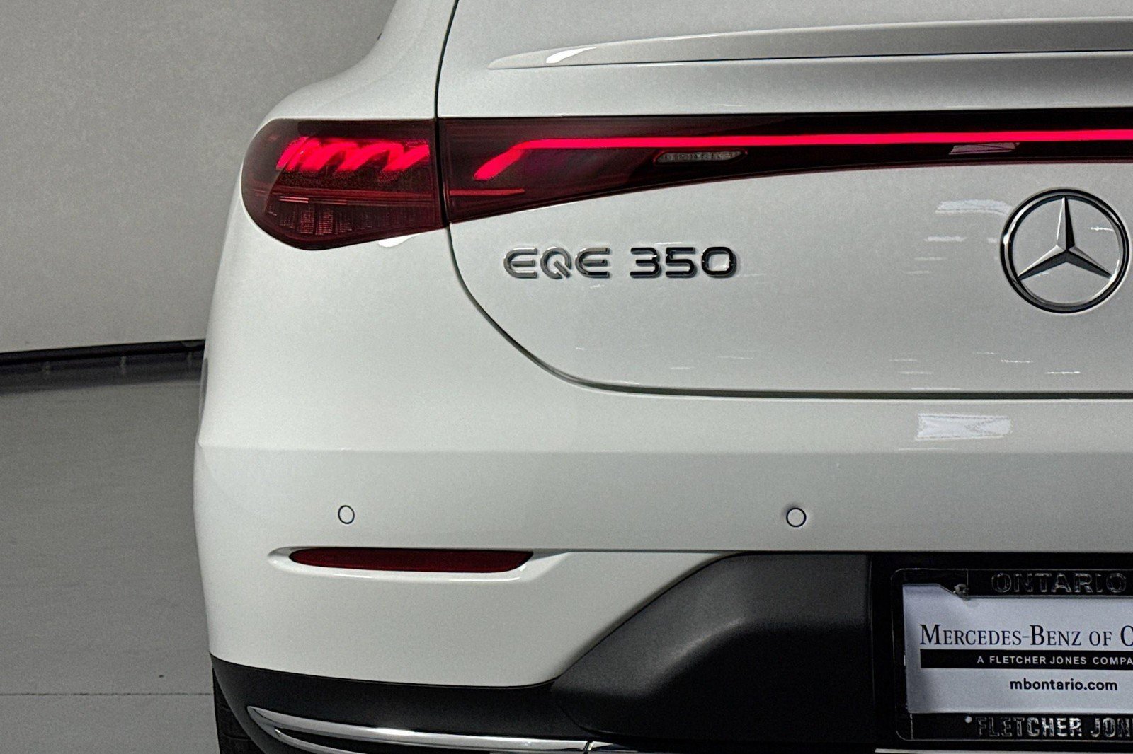 Certified 2023 Mercedes-Benz EQE 350+ 4MATIC Sedan w/ Exclusive Trim Package image 15