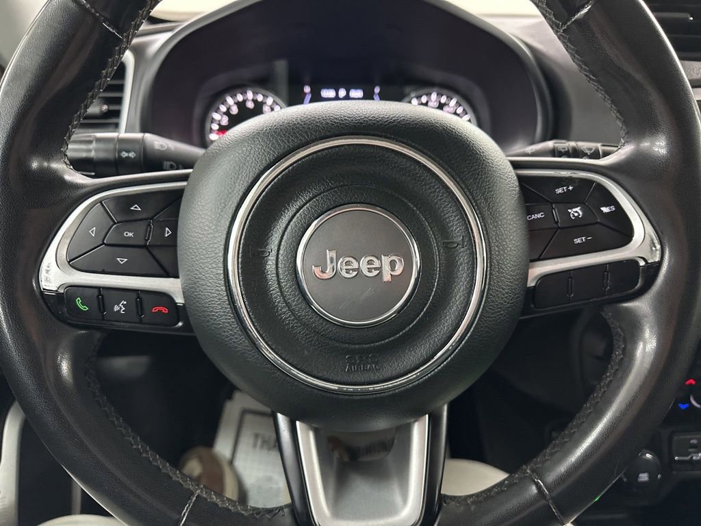 Used 2020 Jeep Renegade Latitude image 30