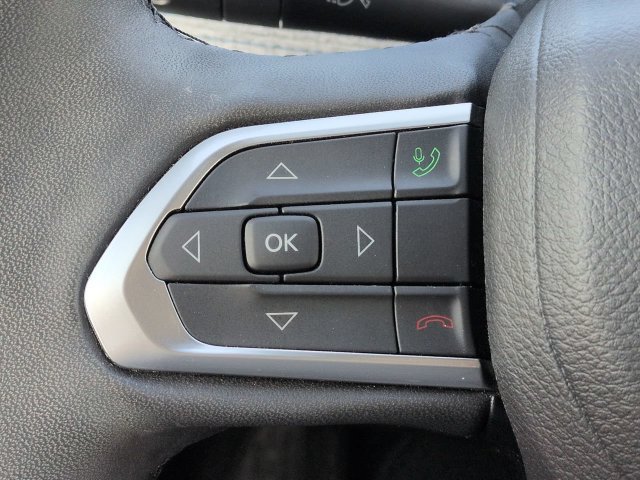 Certified 2023 Jeep Compass Latitude w/ Convenience Group AWD/4WD image 25