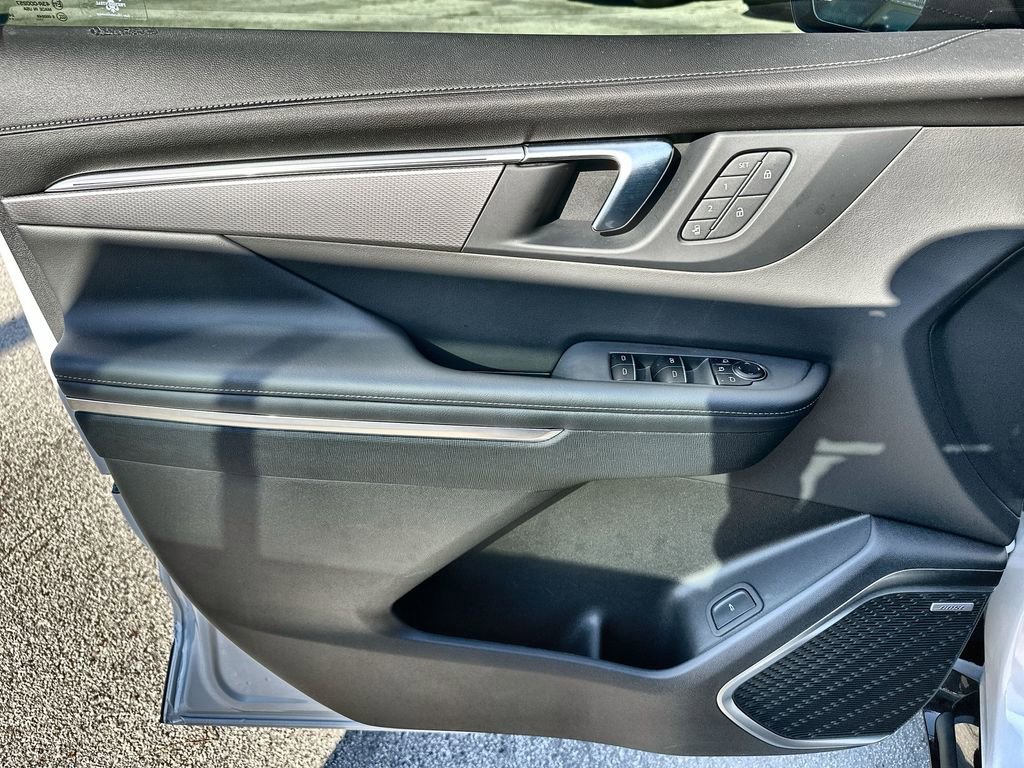 New 2025 Buick Enclave Sport Touring w/ Super Cruise Package image 22