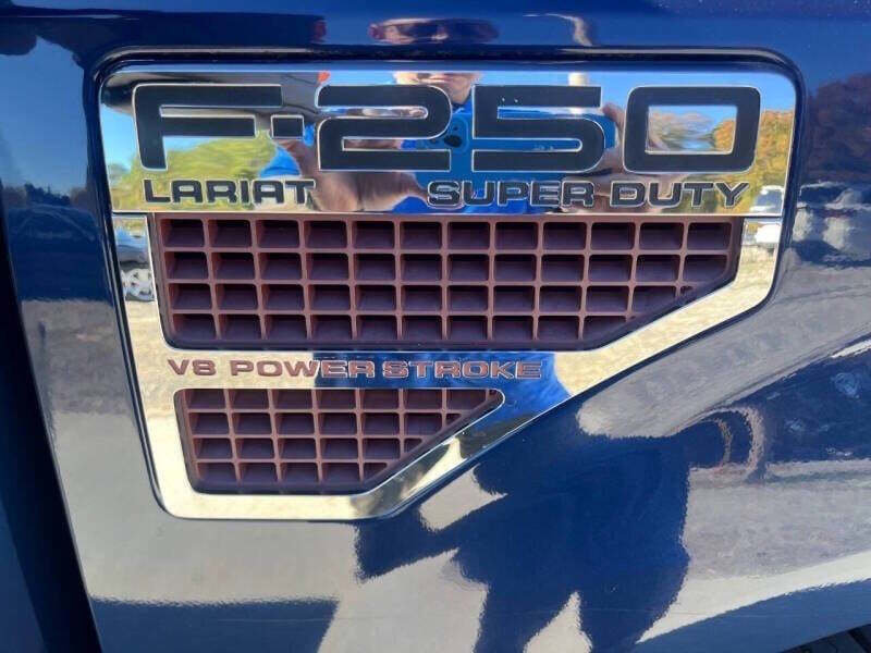 Used 2008 Ford F250 Lariat image 11