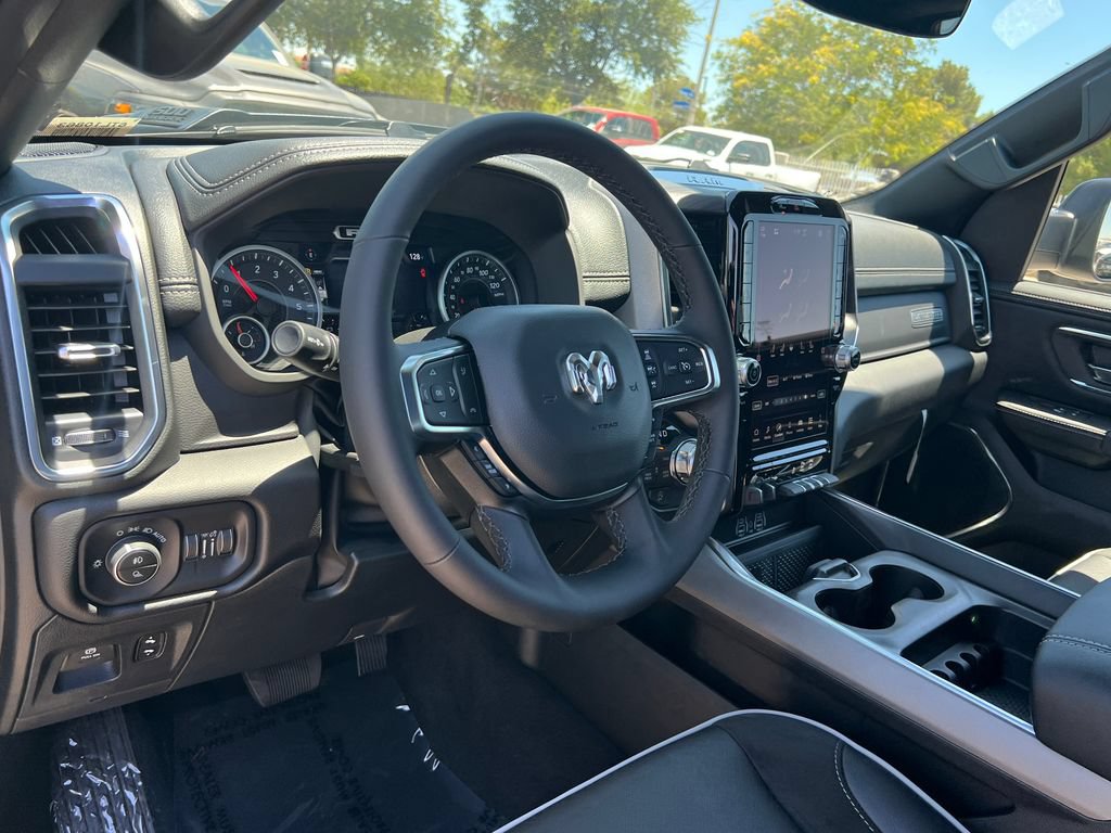 New 2026 RAM 1500 Laramie AWD/4WD image 20