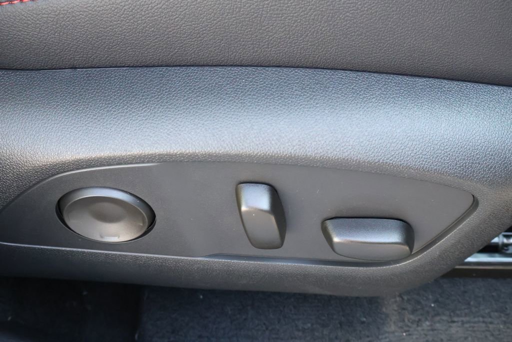 New 2026 Chevrolet Traverse RS w/ LPO, Floor Liner Package image 45