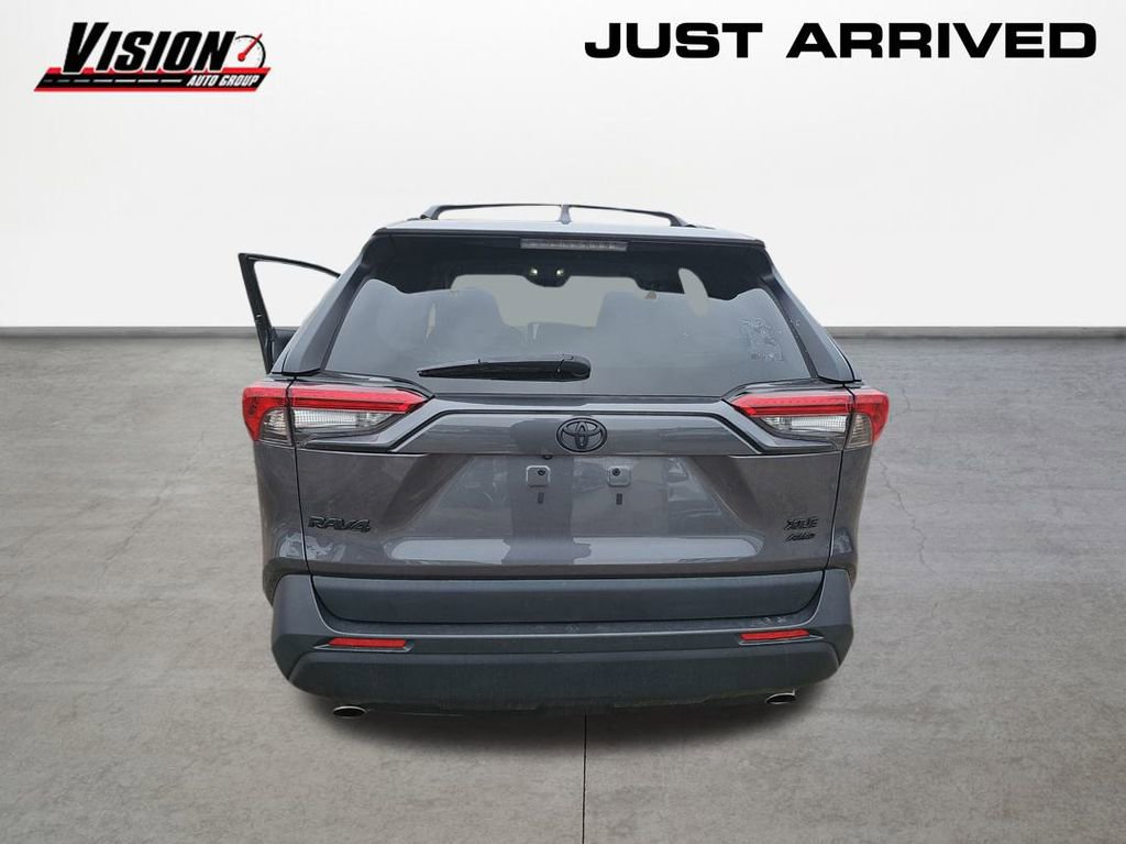 Used 2023 Toyota RAV4 XLE image 6