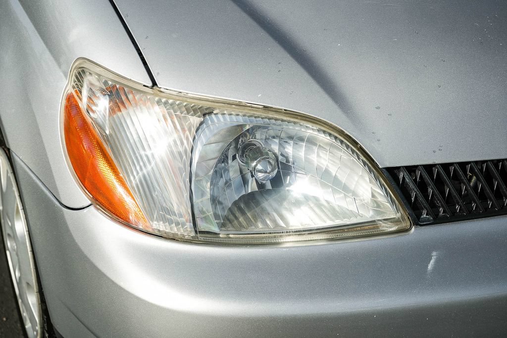 Used 2000 Toyota Echo Coupe FWD image 8