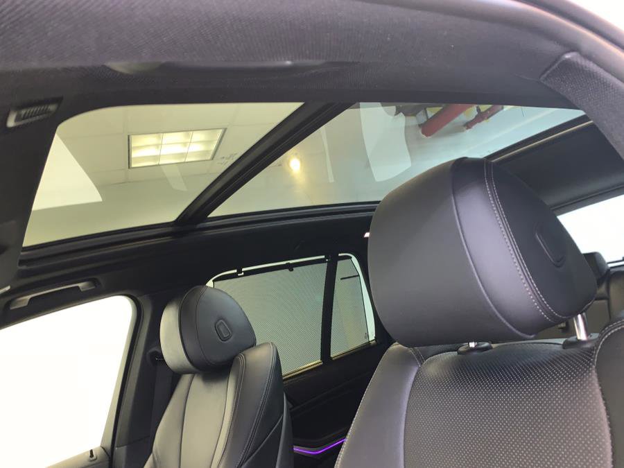 Used 2022 BMW X5 xDrive40i w/ Premium Package image 18