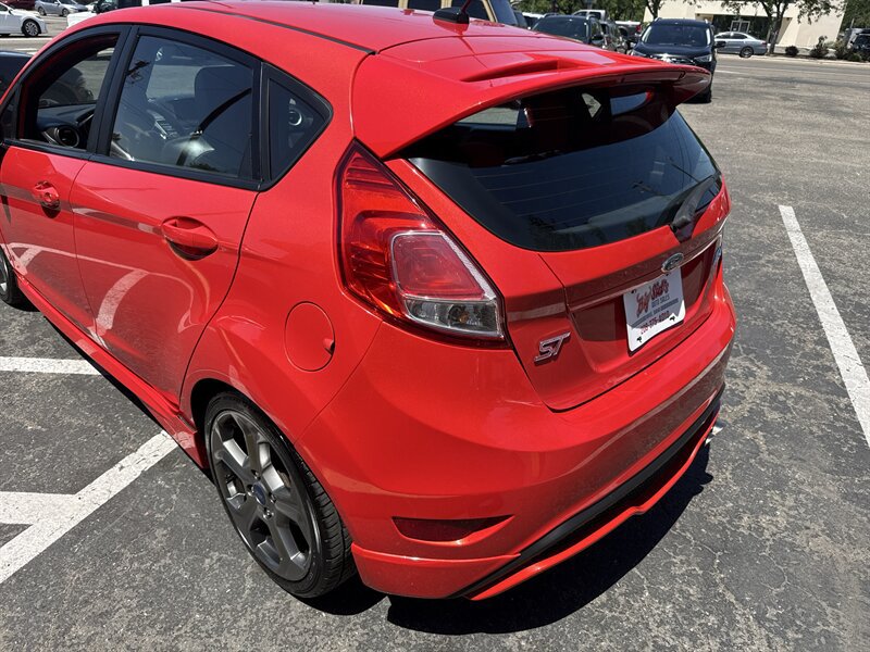 Used 2015 Ford Fiesta ST w/ ST Recaro Package FWD image 7