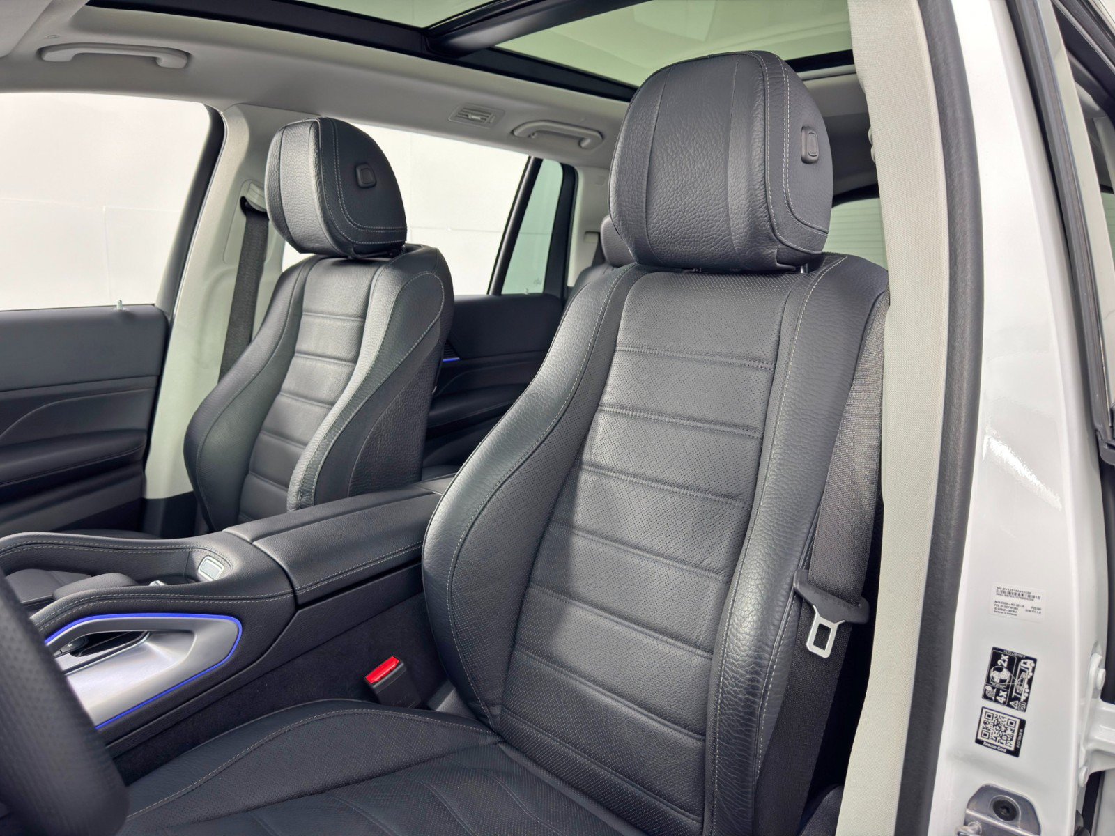 Used 2024 Mercedes-Benz GLS 580 4MATIC image 48