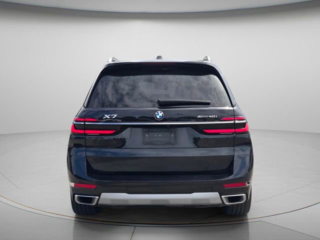 Used 2025 BMW X7 xDrive40i AWD/4WD image 6
