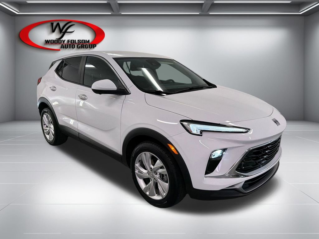 Used 2025 Buick Encore GX Preferred w/ Advanced Technology Package FWD image 3