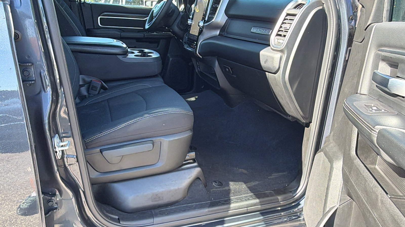 Used 2026 RAM 2500 Big Horn AWD/4WD image 19