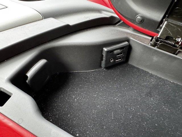 Used 2015 Chevrolet Corvette Z06 w/ 3LZ Preferred Equipment Group image 15