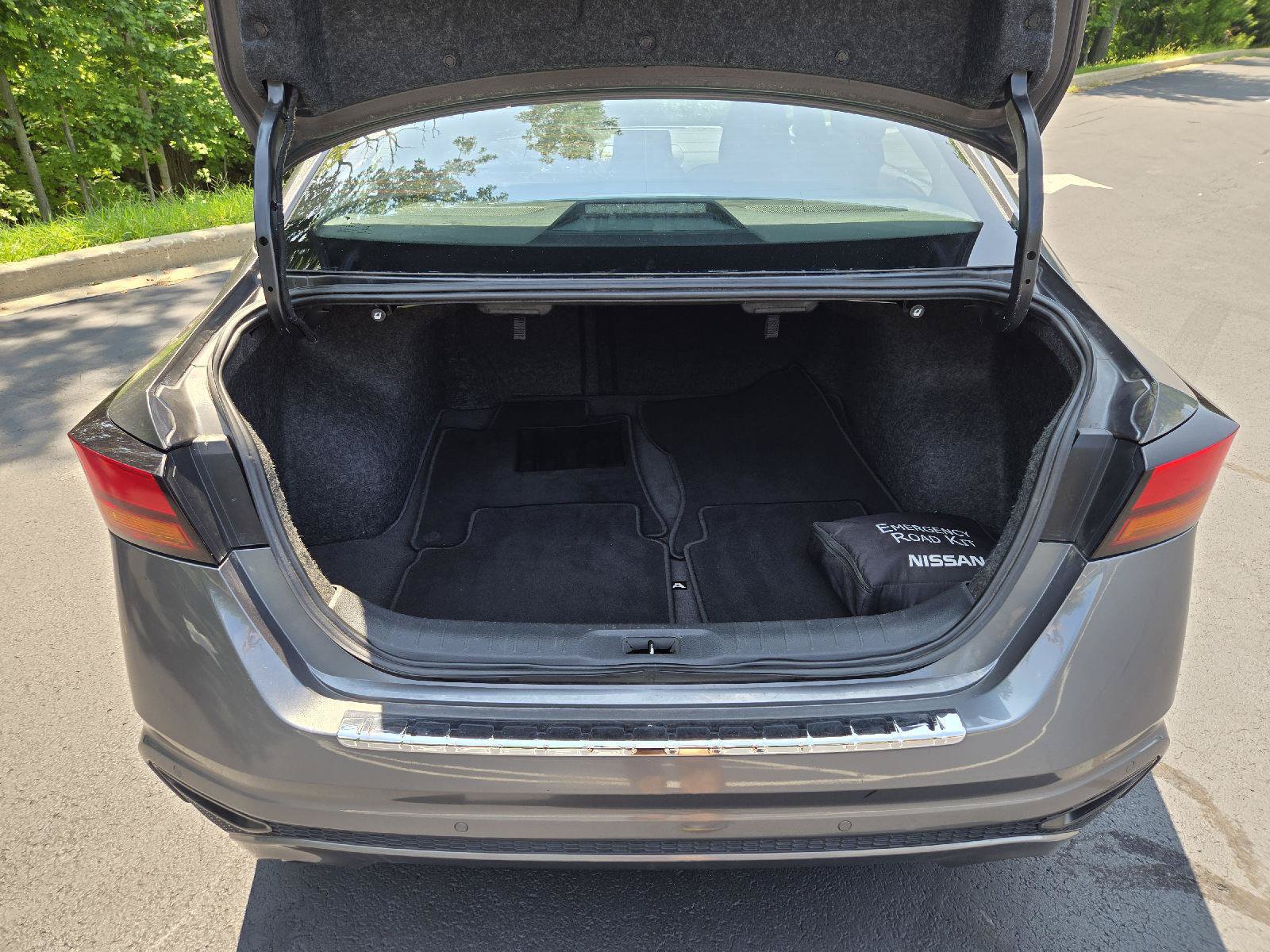 Used 2019 Nissan Altima 2.5 SV AWD/4WD image 9
