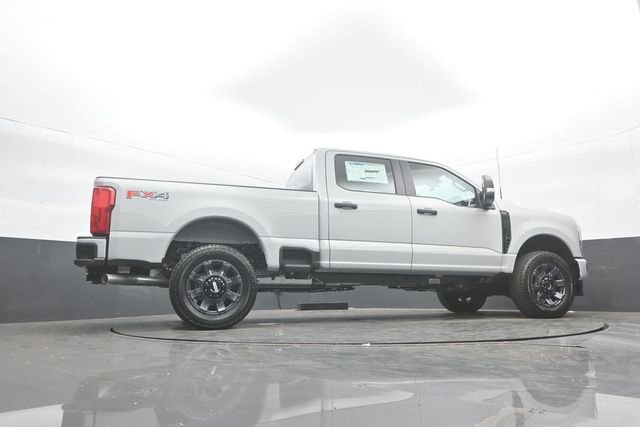 New 2026 Ford F250 4x4 Crew Cab Super Duty image 39
