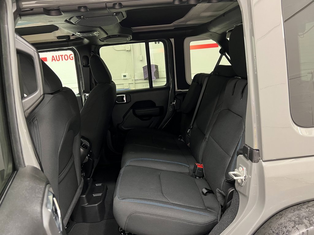 New 2023 Jeep Wrangler Unlimited Rubicon 4xe w/ Steel Bumper Group image 13