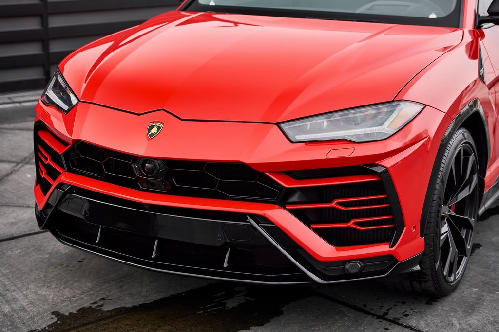 Used 2021 Lamborghini Urus image 7