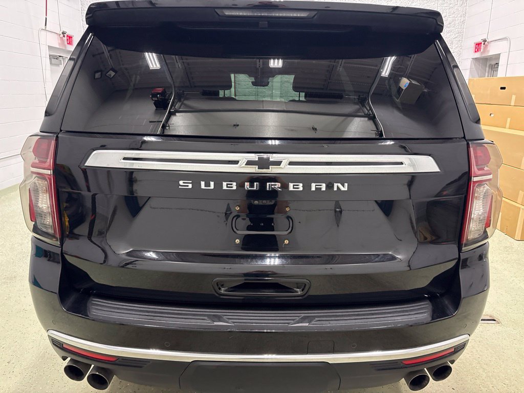 Certified 2023 Chevrolet Suburban High Country AWD/4WD image 5